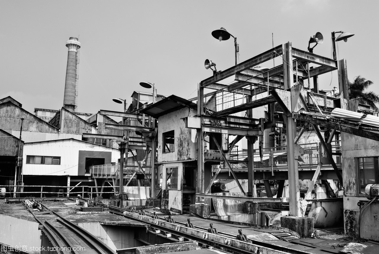 白,白天,白晝,空地,白色,空間,結(jié)構(gòu),精力,熨斗,背景,能源,能量,生產(chǎn),裝備,電熨斗,環(huán)保,視覺,視線,視圖,環(huán)境,遺棄,金屬,設(shè)備,鐵,陳舊,風(fēng)光,風(fēng)景,黑,黑色,制造,力量,功率,制造業(yè),產(chǎn)業(yè),不潔,勞動(dòng),力度,古老,外觀,外界,外部,場景,外面,天空,天,大,大樓,屋外,工廠,宇宙,室外,工業(yè),工作,建筑,巨大,龐大,廢墟,開工,建設(shè),建筑物,強(qiáng)權(quán),拋棄,戶外,打工,放棄,弄臟,景色,機(jī)器,構(gòu)造,權(quán)力,毀滅,活力,沙漠,煙囪,煙窗,臟,蒸汽熨斗,荒涼,行業(yè),衰老